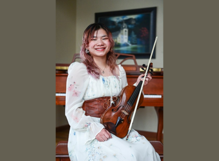 Violinist JiaJia Farr on Wednesday, Jan. 8. (Casey Kreider/Daily Inter Lake)